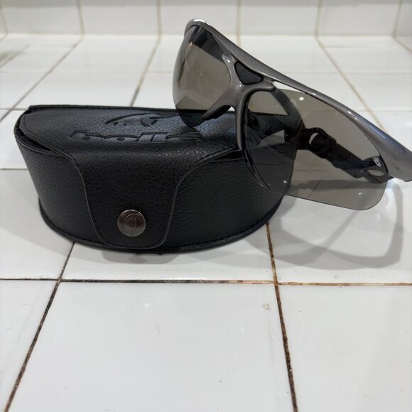NWOT - Bolle Breakaway Sports Glasses with 2 lens tints and leather case - Picture 7 of 8